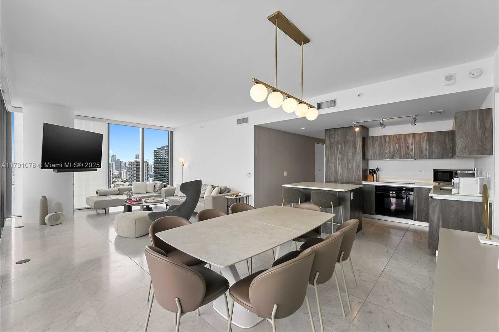 Small Image of 3131 NORTH EAST 7TH AVE #3601, Miami Number 9