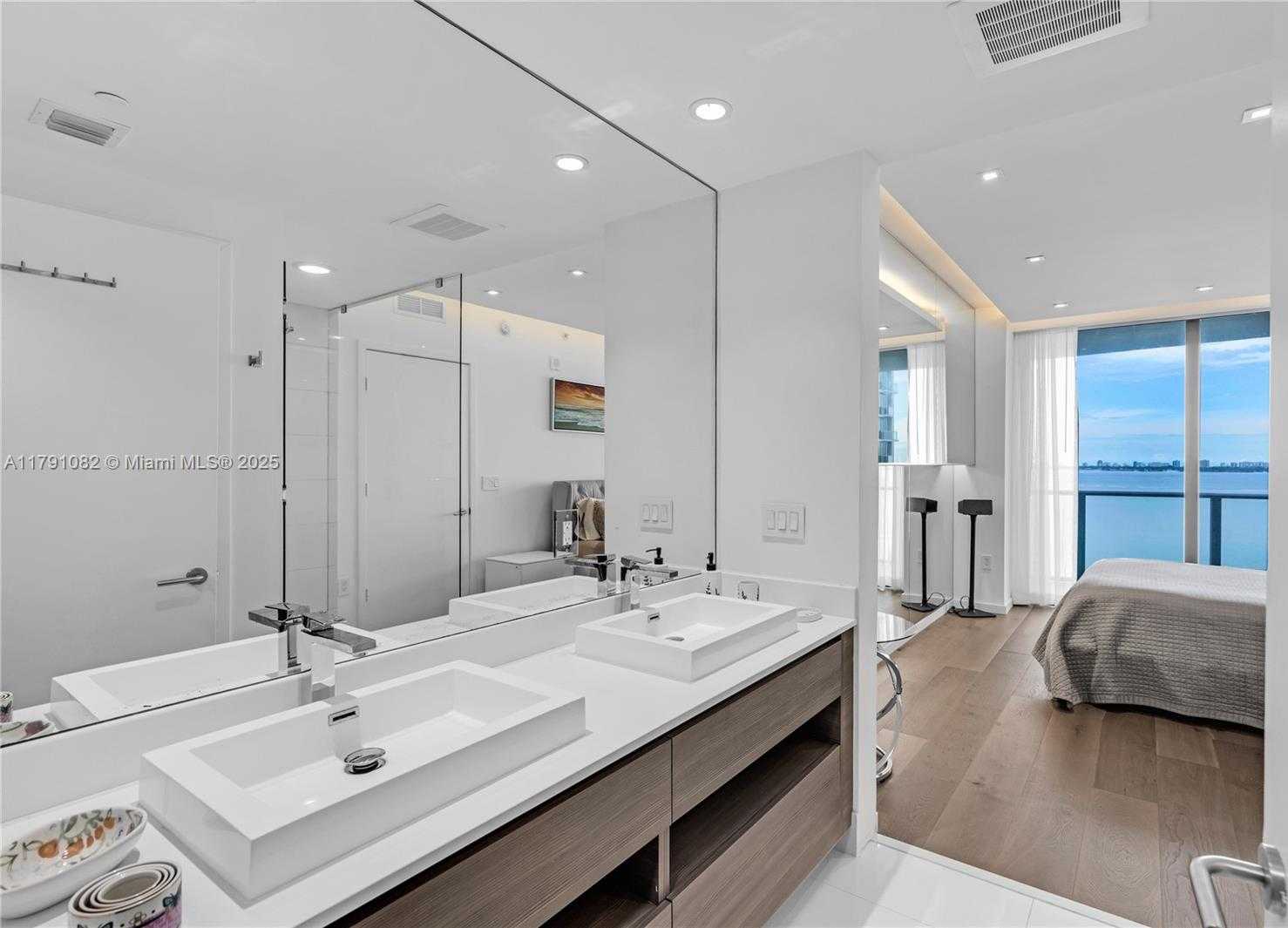 Small Image of 460 #1108, Miami Number 14
