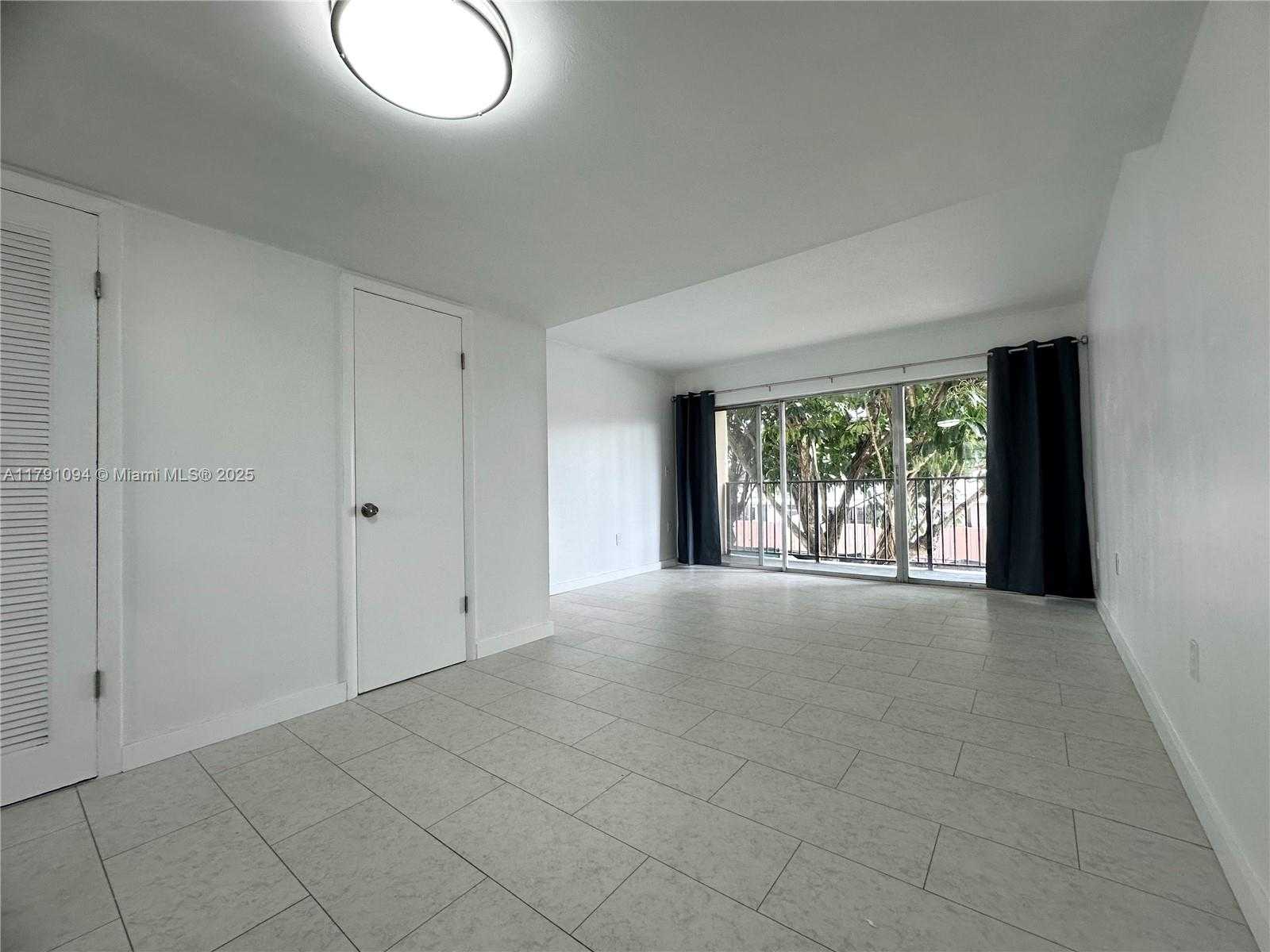 Small Image of 231 NORTH WEST 109TH AVE #206, Miami Number 6