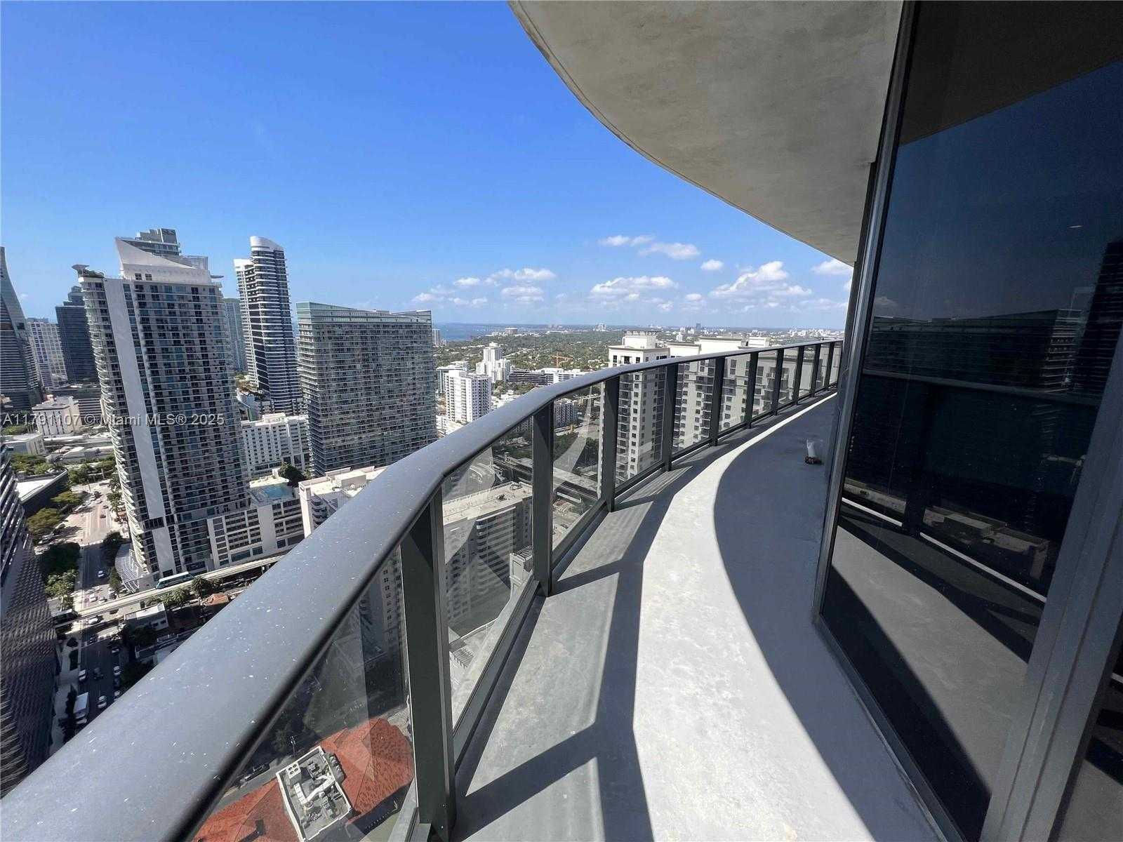 Small Image of 45 SOUTH WEST 9TH ST #3703, Miami Number 39