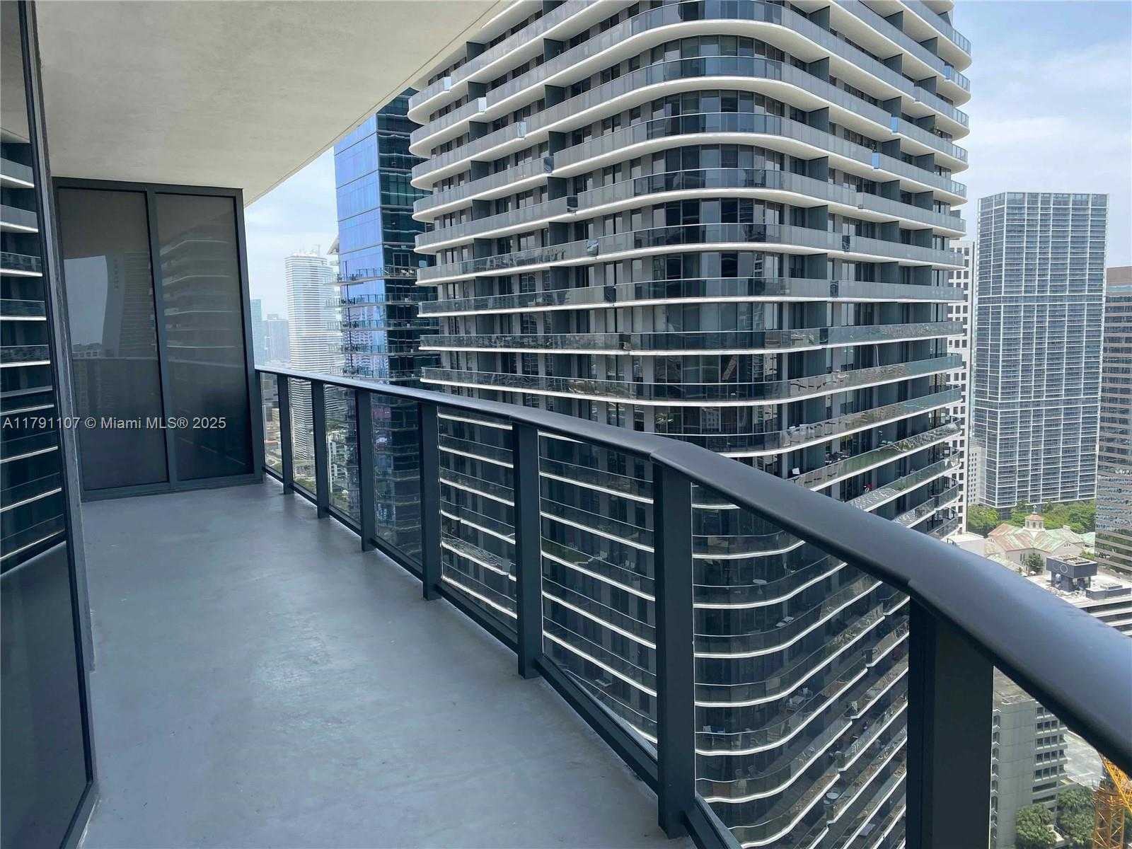 Small Image of 45 SOUTH WEST 9TH ST #3703, Miami Number 44