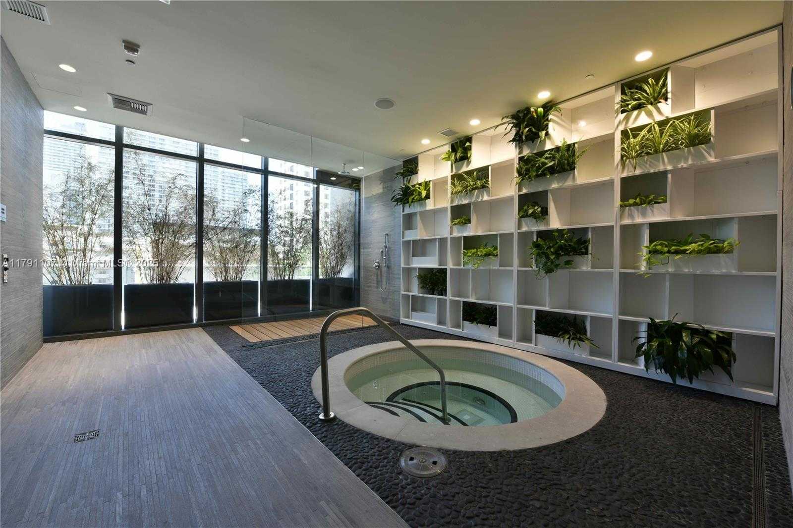 Small Image of 45 SOUTH WEST 9TH ST #3703, Miami Number 50