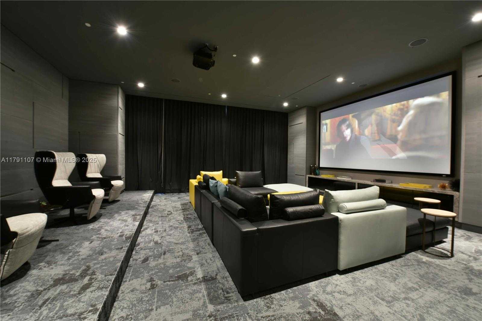 Small Image of 45 SOUTH WEST 9TH ST #3703, Miami Number 57