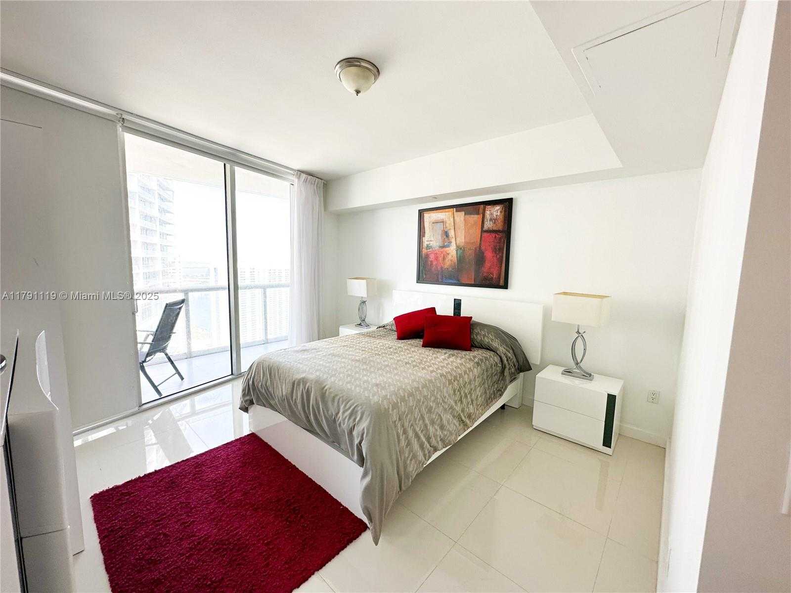 Small Image of 495 BRICKELL AVE #4508, Miami Number 8