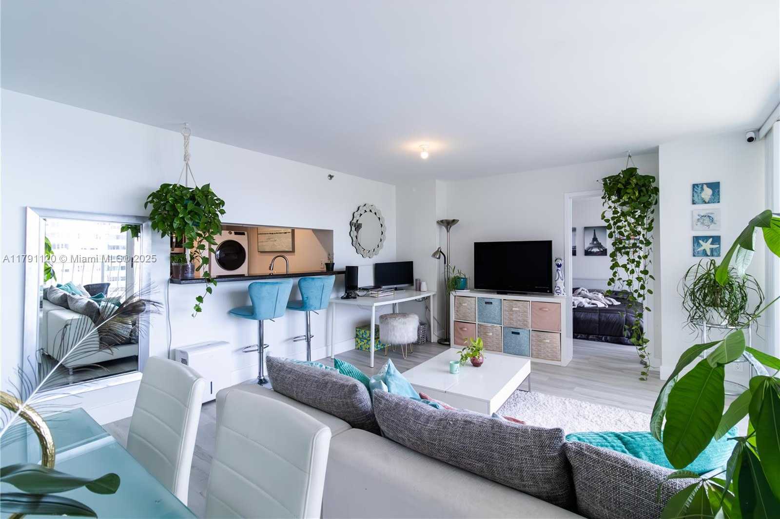 Small Image of 7601 EAST TREASURE DR #923, North Bay Village Number 7