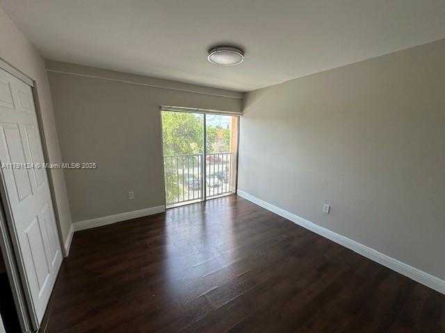 Small Image of 315 NORTH WEST 109TH AVE #211, Miami Number 14