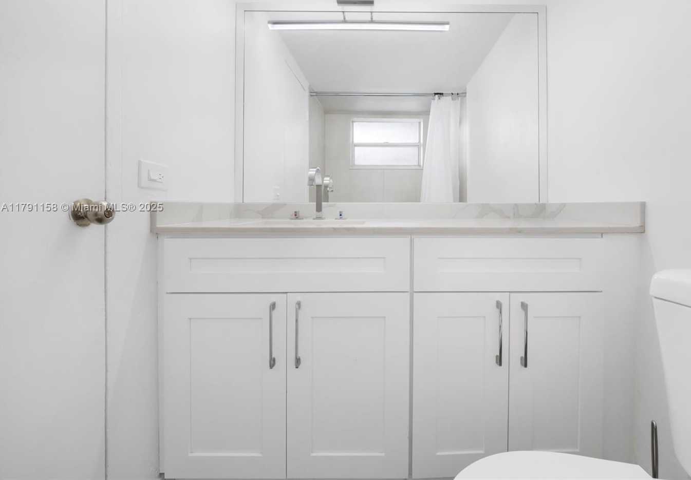 Small Image of 7904 WEST DR #203, North Bay Village Number 41