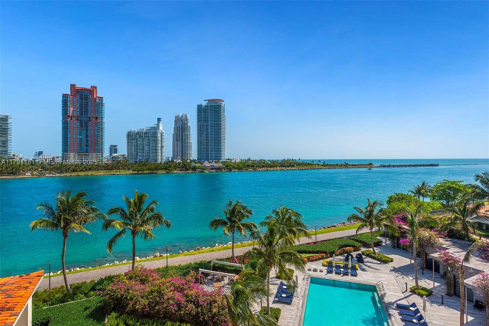 Small Image of 7055 FISHER ISLAND DR #7055, Fisher Island Number 12