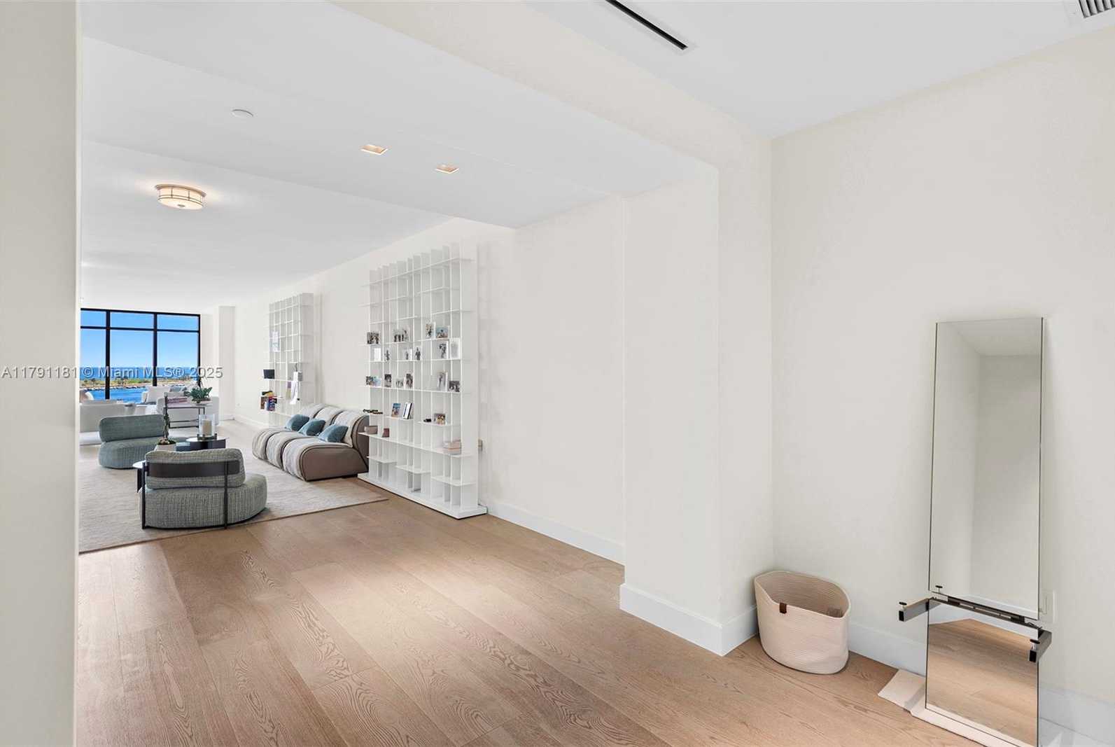 Small Image of 7055 FISHER ISLAND DR #7055, Fisher Island Number 20