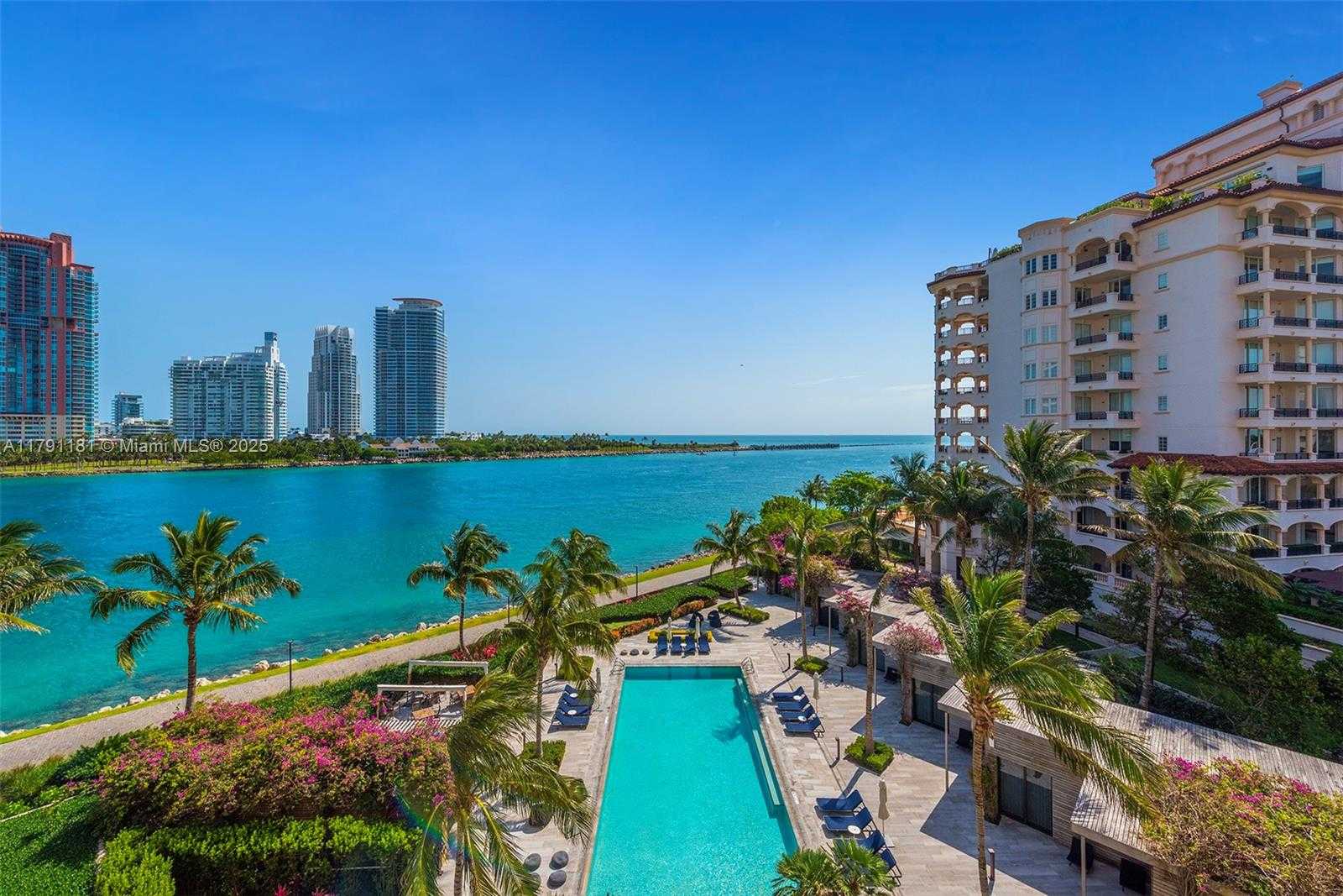 Small Image of 7055 FISHER ISLAND DR #7055, Fisher Island Number 38