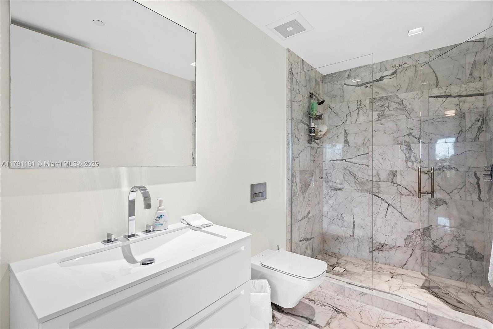 Small Image of 7055 FISHER ISLAND DR #7055, Fisher Island Number 41