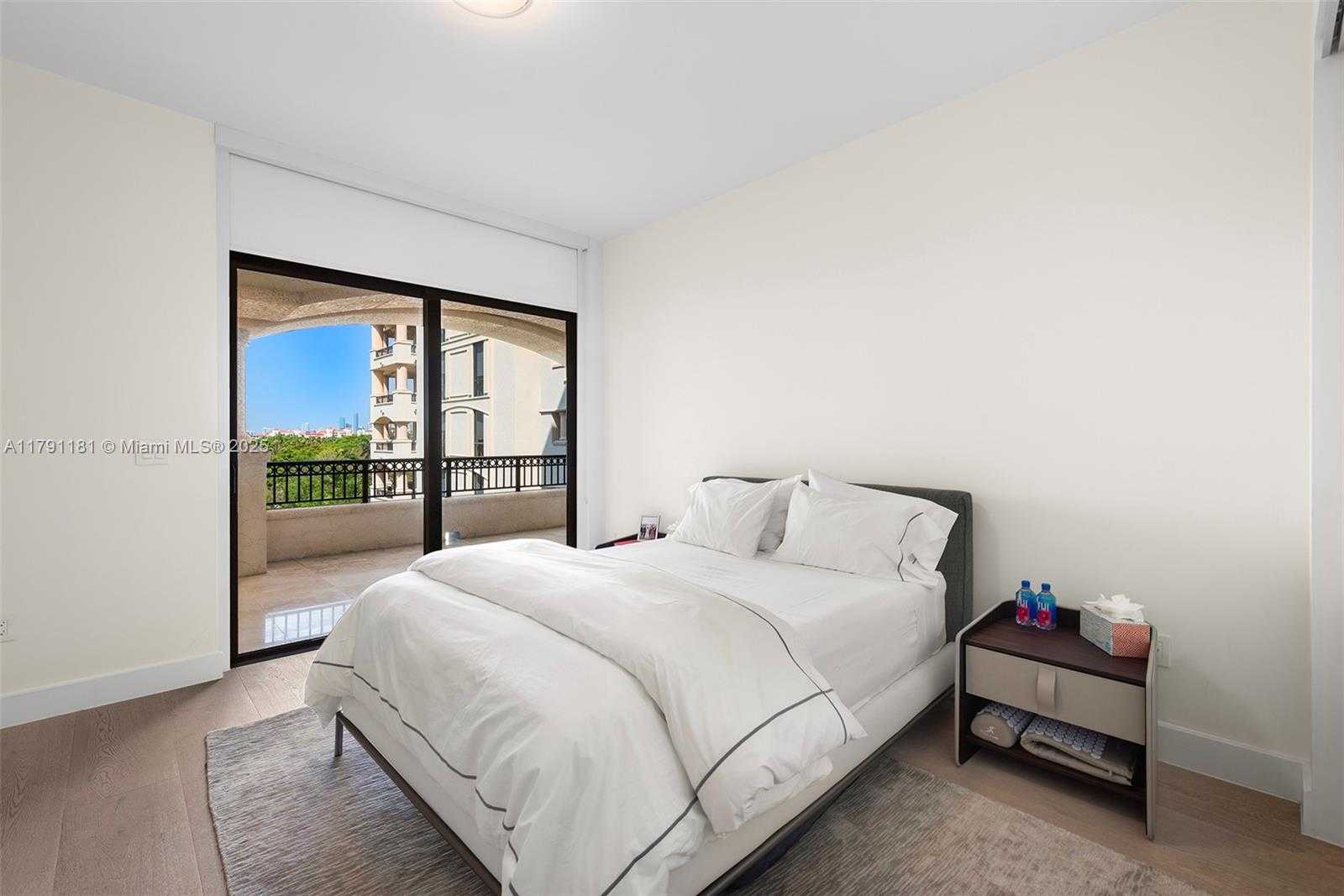 Small Image of 7055 FISHER ISLAND DR #7055, Fisher Island Number 42