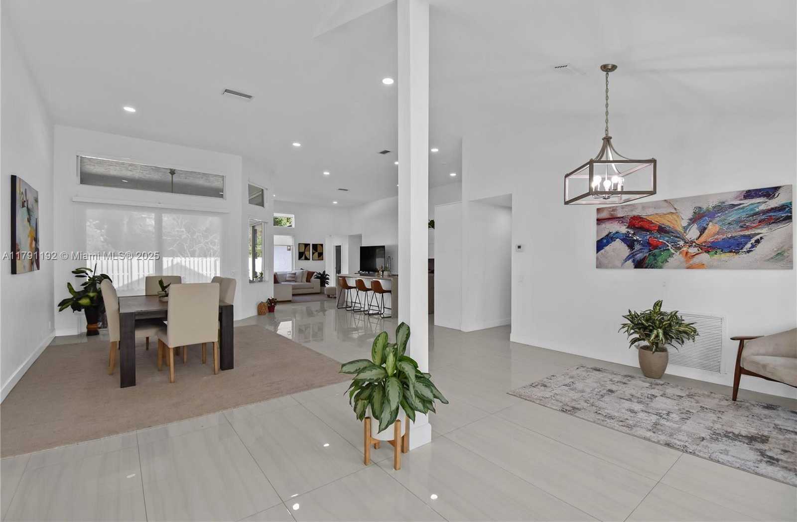 Small Image of 710 LAKE BLVD #-, Weston Number 9