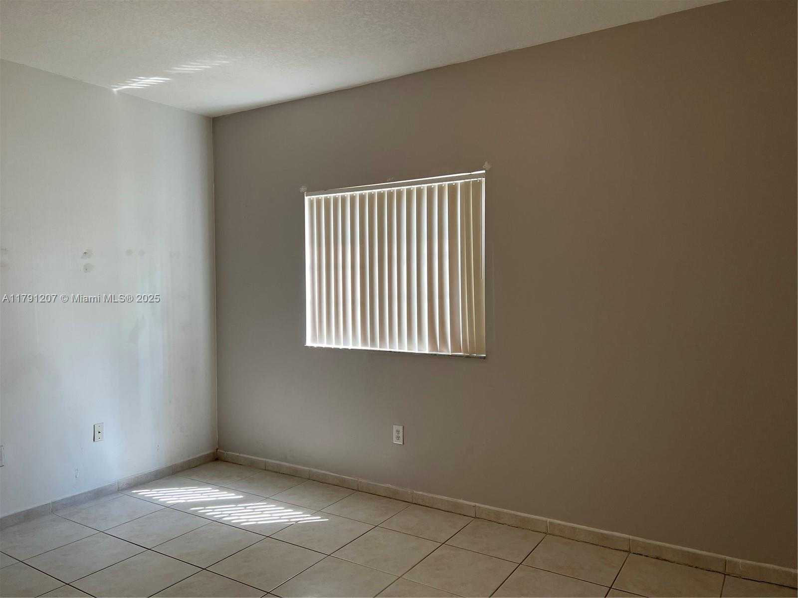 Small Image of 7280 NORTH WEST 114TH AVE #102-8, Doral Number 5