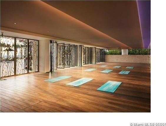 Small Image of 6801 COLLINS AVE #320, Miami Beach Number 7