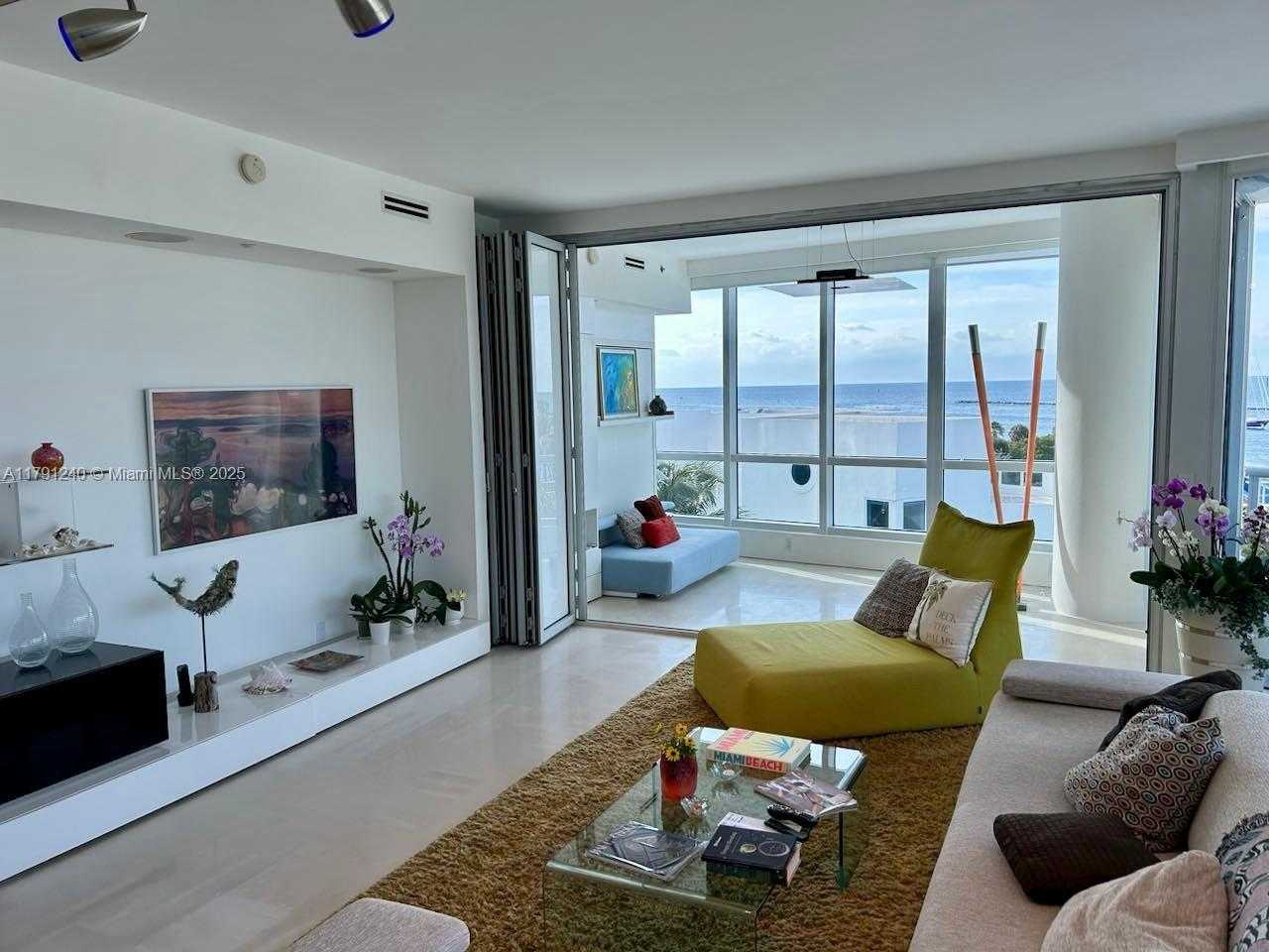 Small Image of 100 SOUTH POINTE DR #604/603, Miami Beach Number 13