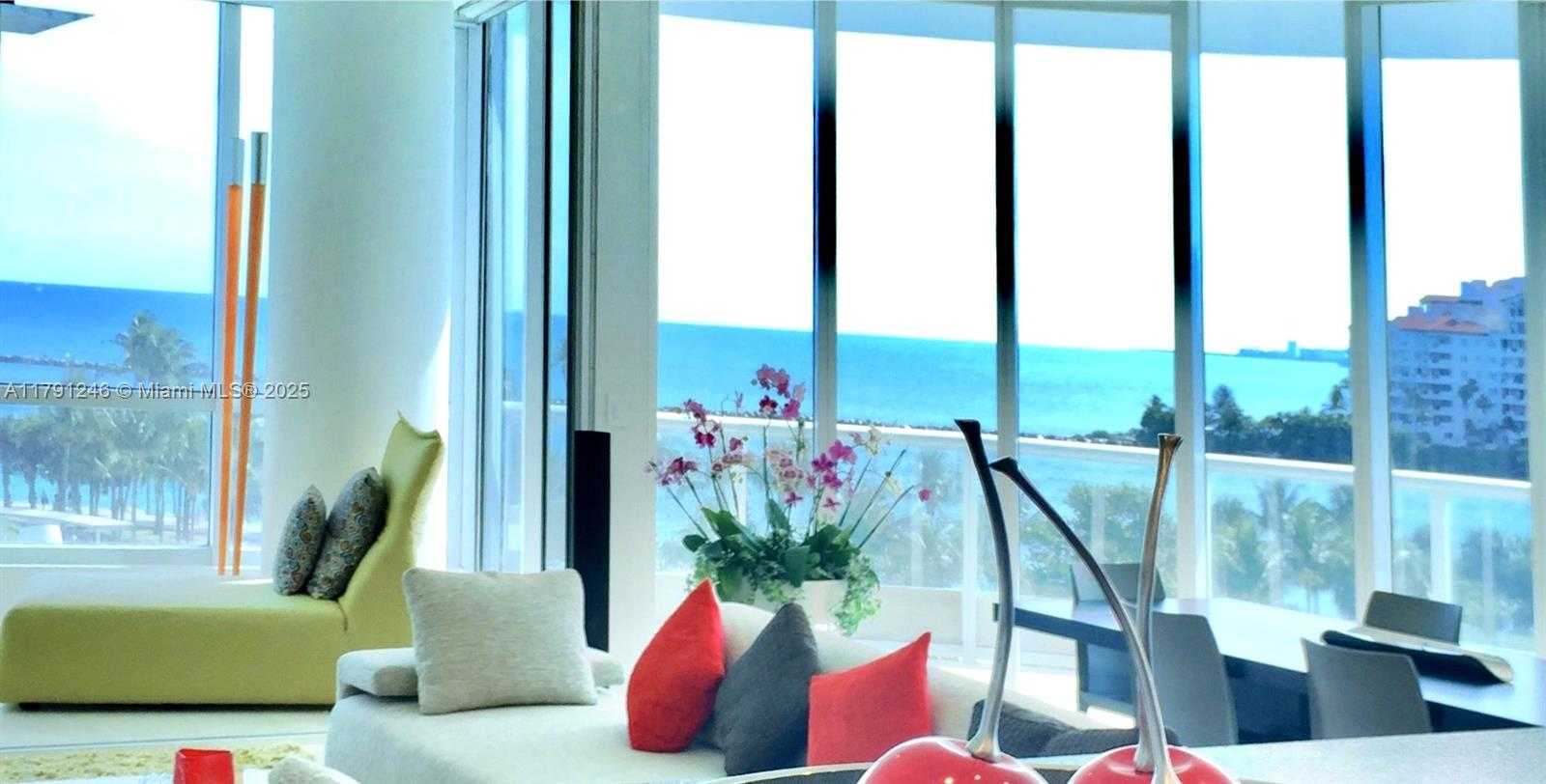 Small Image of 100 SOUTH POINTE DR #604, Miami Beach Number 17