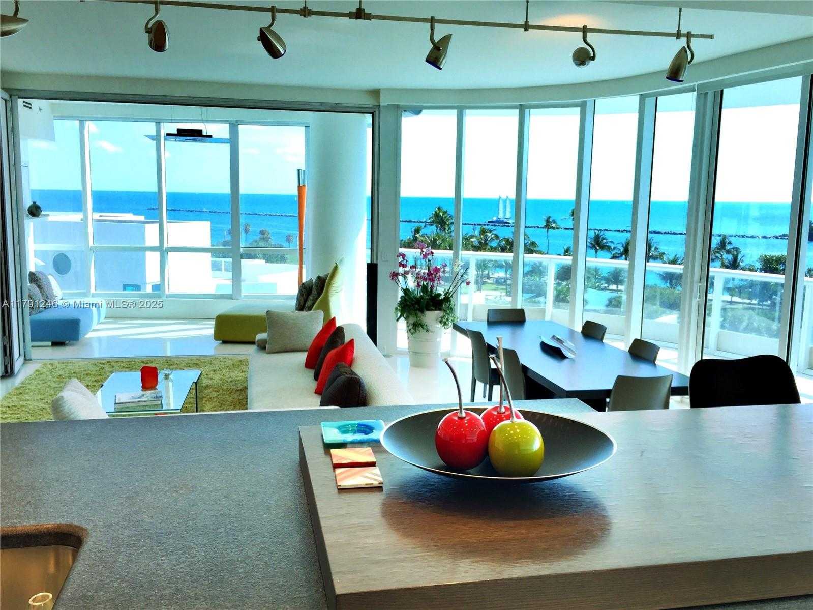 Small Image of 100 SOUTH POINTE DR #604, Miami Beach Number 2