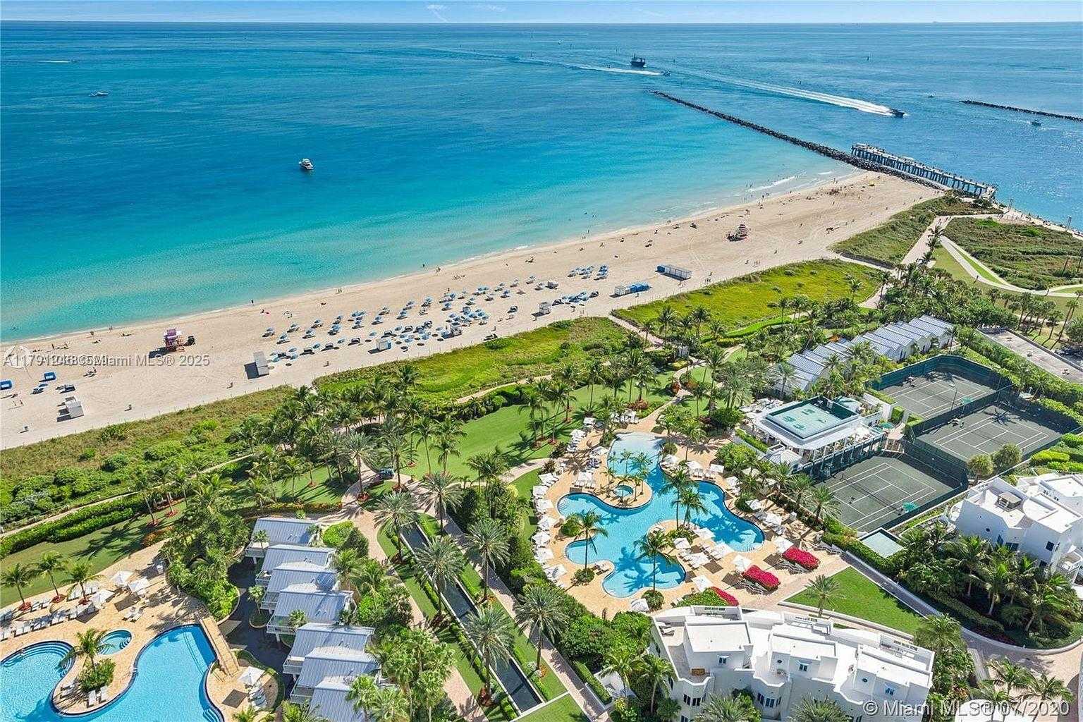 Small Image of 100 SOUTH POINTE DR #604, Miami Beach Number 35