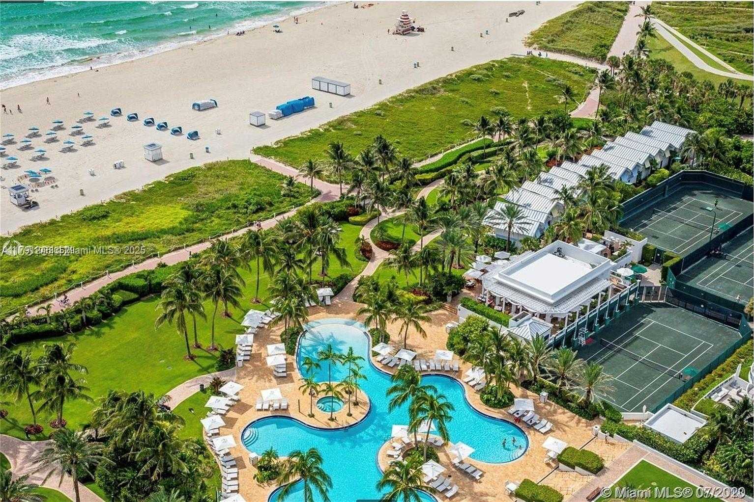Small Image of 100 SOUTH POINTE DR #604, Miami Beach Number 37
