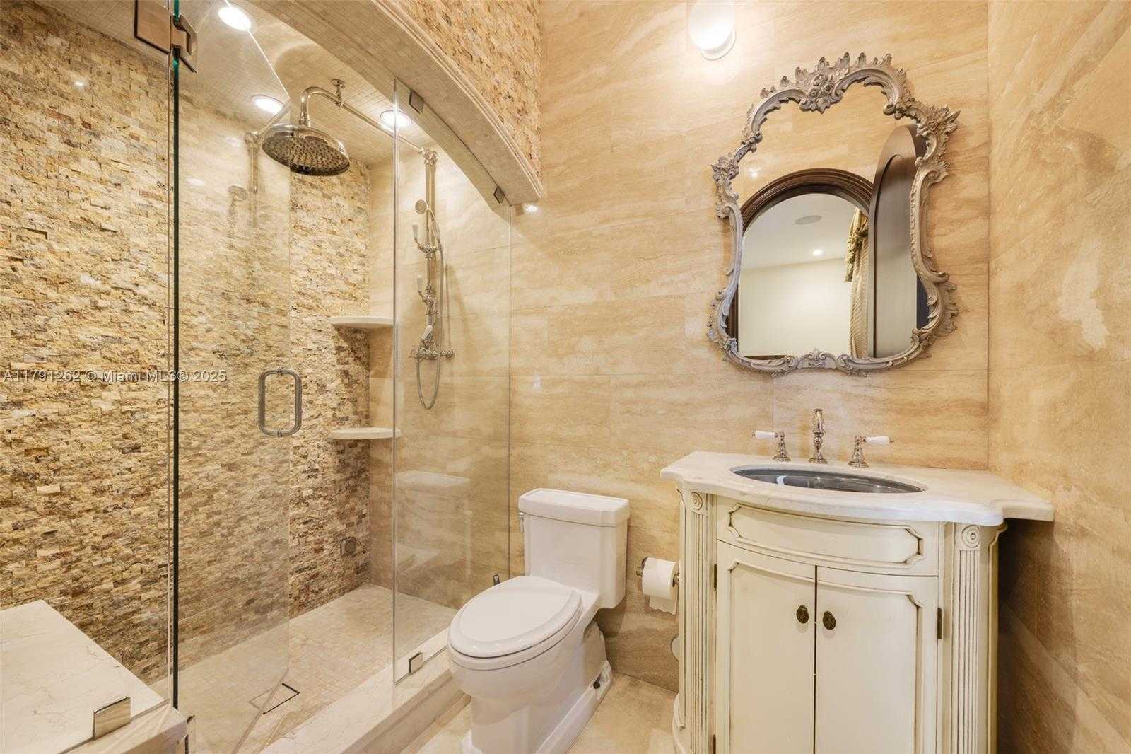 Small Image of 6016 LEONARDO ST, Coral Gables Number 26