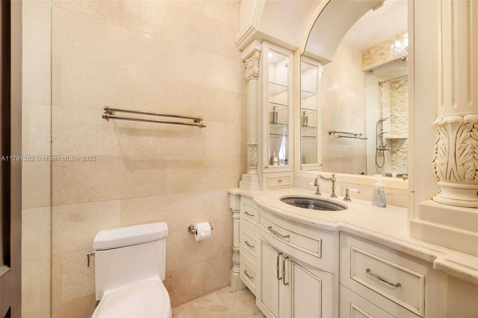 Small Image of 6016 LEONARDO ST, Coral Gables Number 28