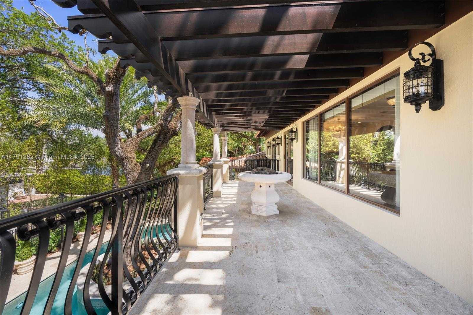 Small Image of 6016 LEONARDO ST, Coral Gables Number 34