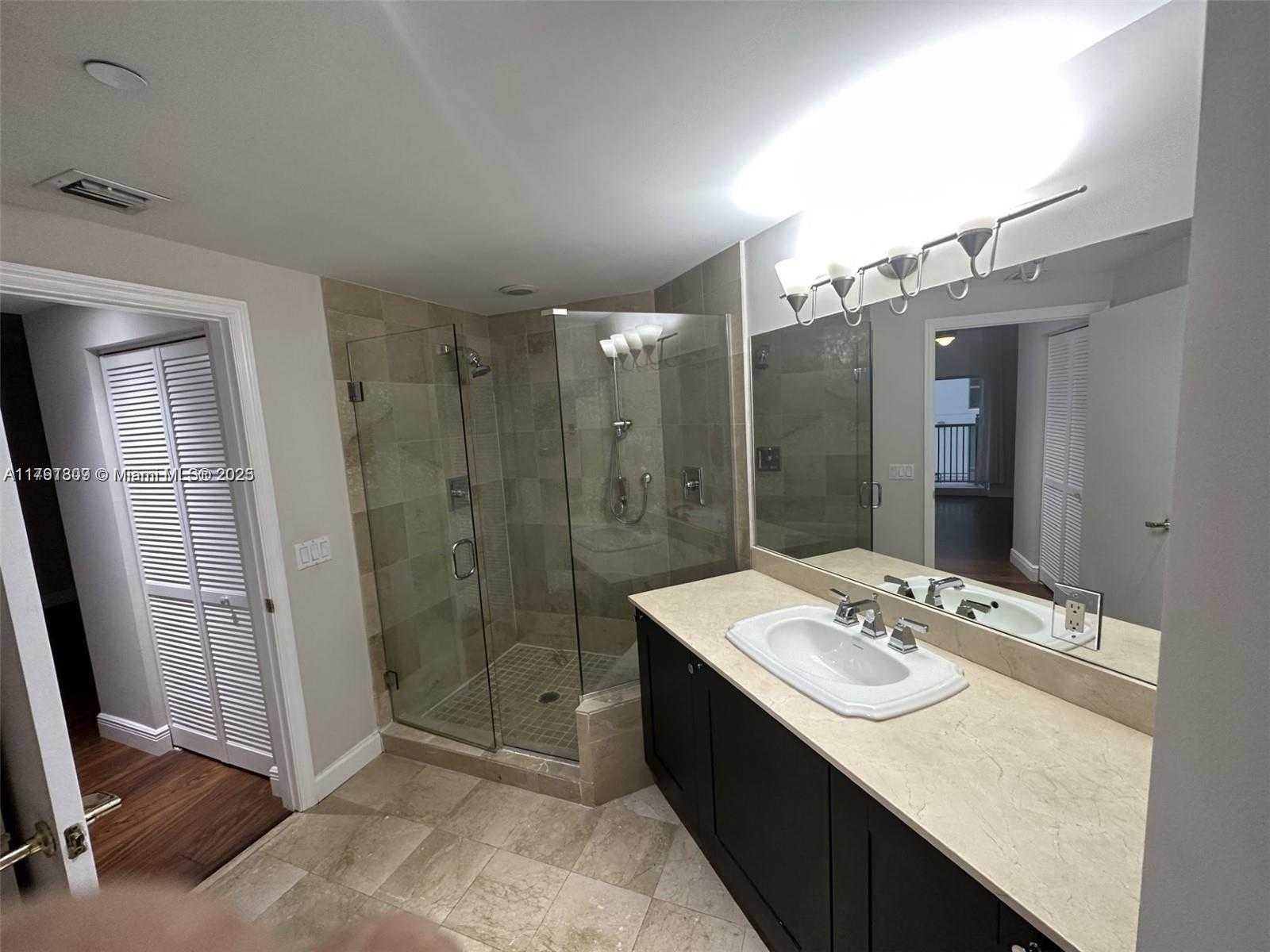 Small Image of 4100 SALZEDO ST #604, Coral Gables Number 13