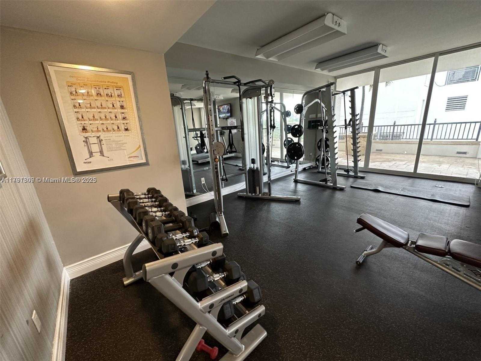 Small Image of 4100 SALZEDO ST #604, Coral Gables Number 15