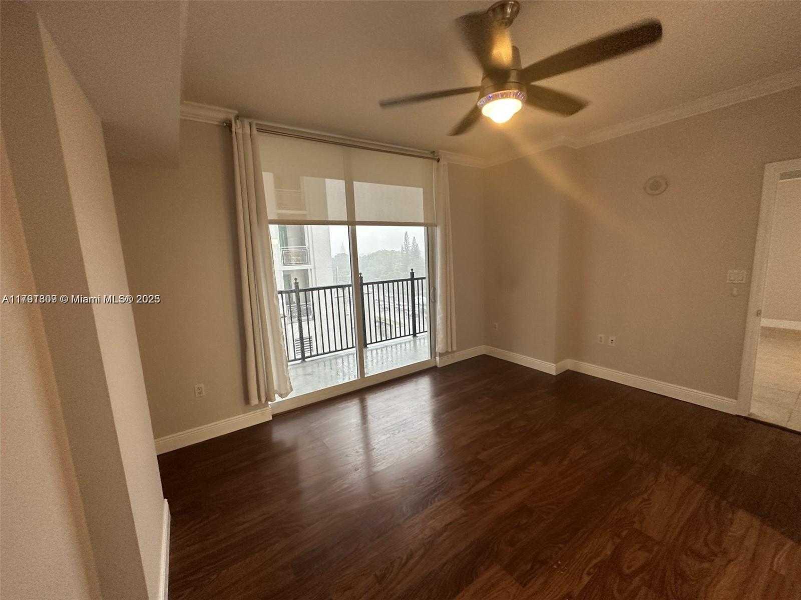 Small Image of 4100 SALZEDO ST #604, Coral Gables Number 5