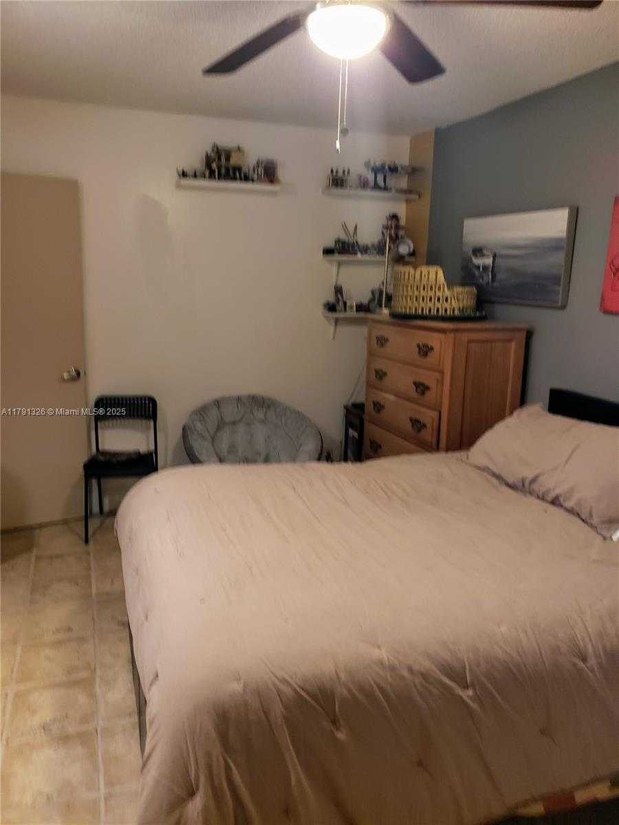 Small Image of 3101 NORTH COUNTRY CLUB DR #101, Aventura Number 22