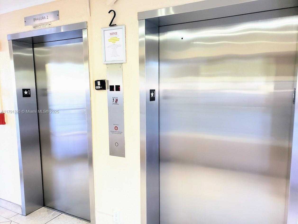 Small Image of 3101 NORTH COUNTRY CLUB DR #101, Aventura Number 50