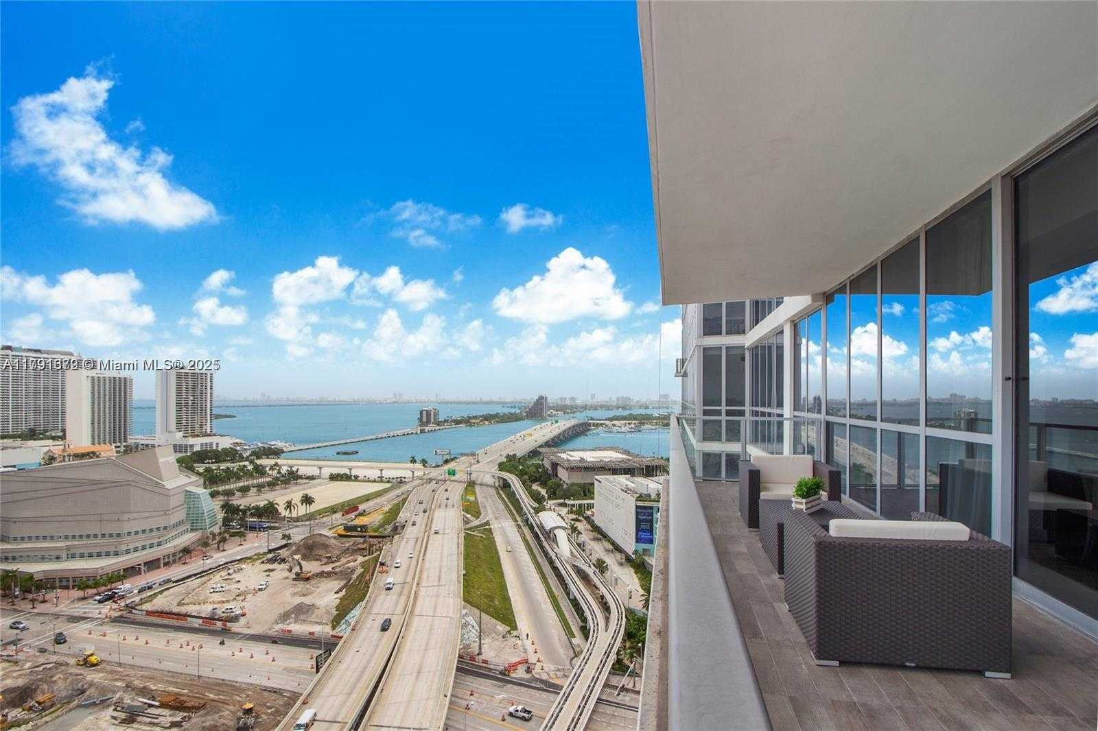 Small Image of 1100 BISCAYNE BLVD #2203, Miami Number 17