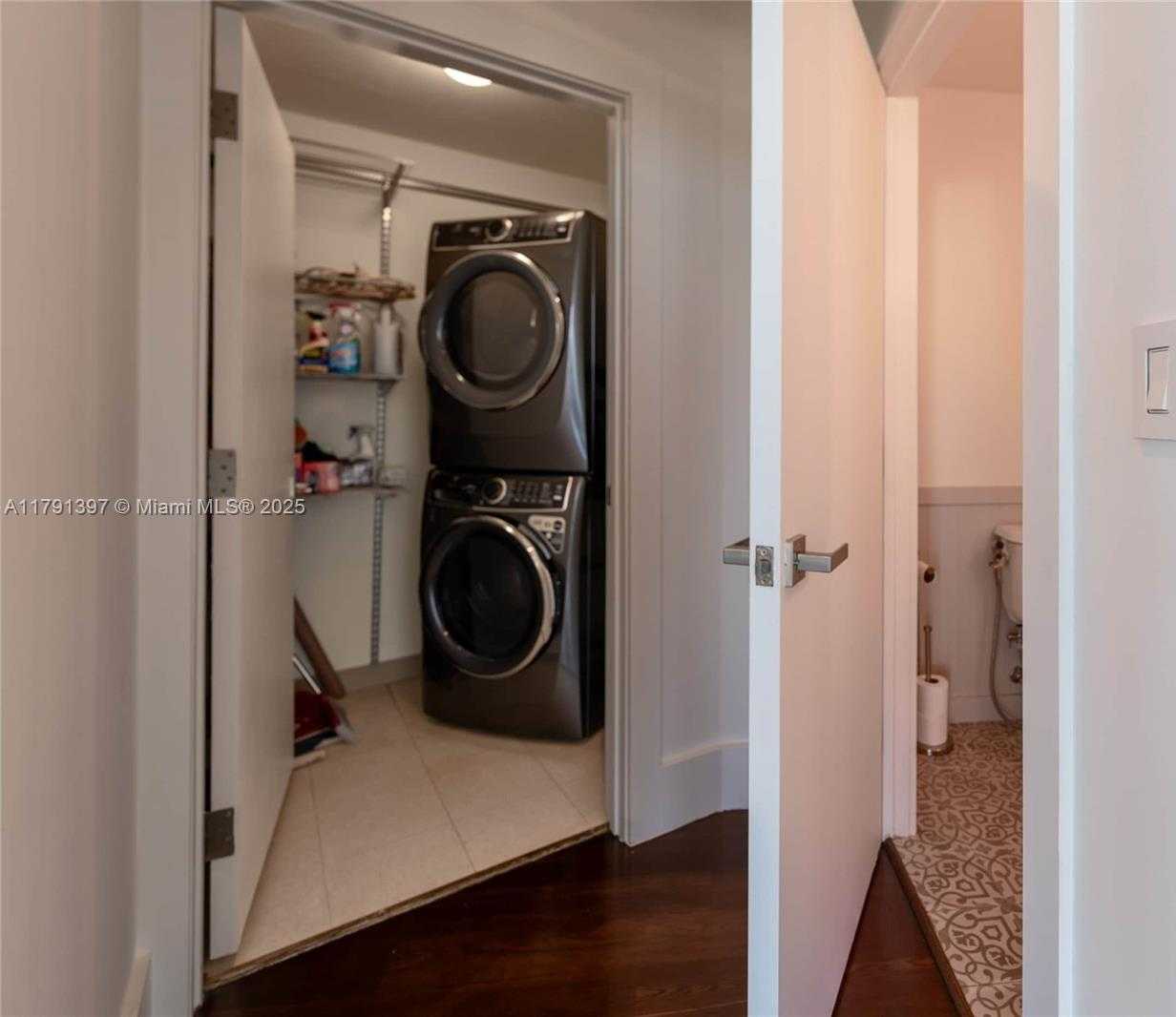 Small Image of 1900 NORTH BAYSHORE DR #4412, Miami Number 18