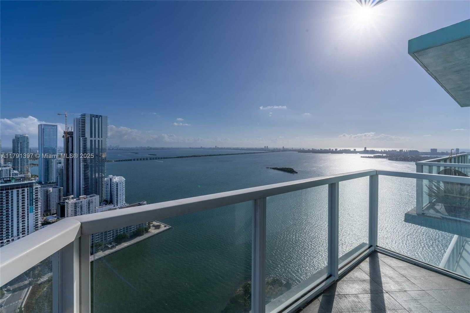 Small Image of 1900 NORTH BAYSHORE DR #4412, Miami Number 3