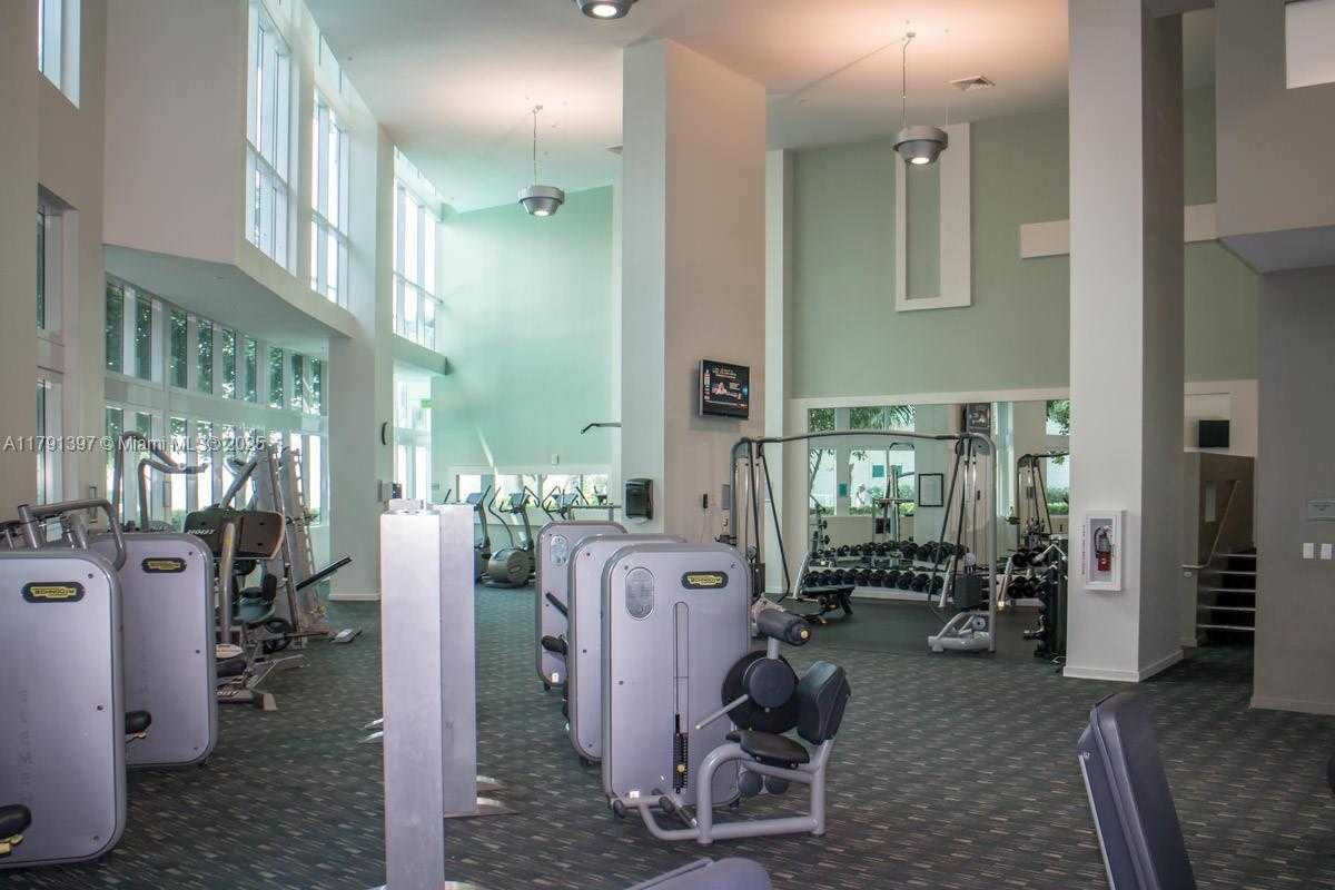 Small Image of 1900 NORTH BAYSHORE DR #4412, Miami Number 50