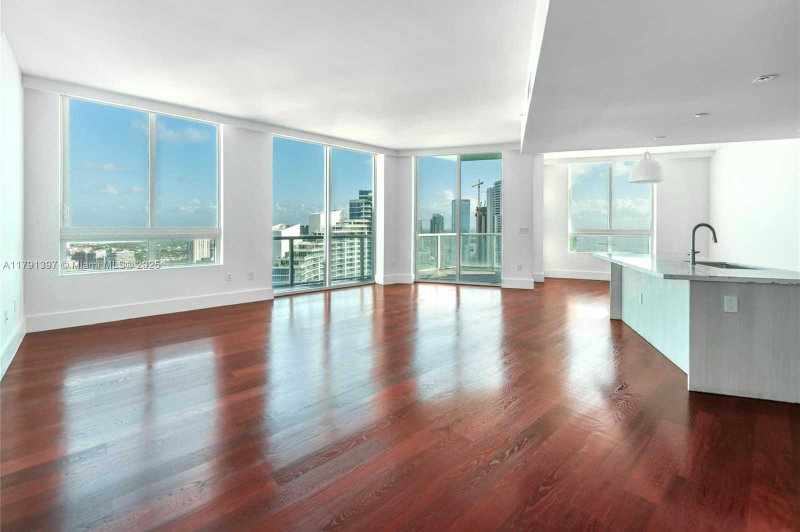 Small Image of 1900 NORTH BAYSHORE DR #4412, Miami Number 8