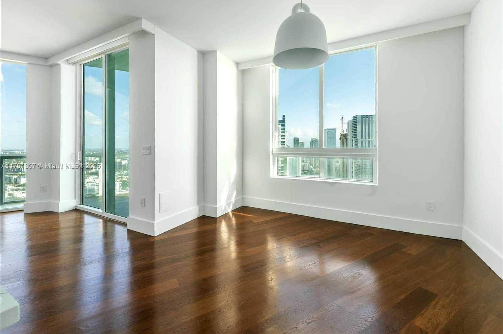 Small Image of 1900 NORTH BAYSHORE DR #4412, Miami Number 9