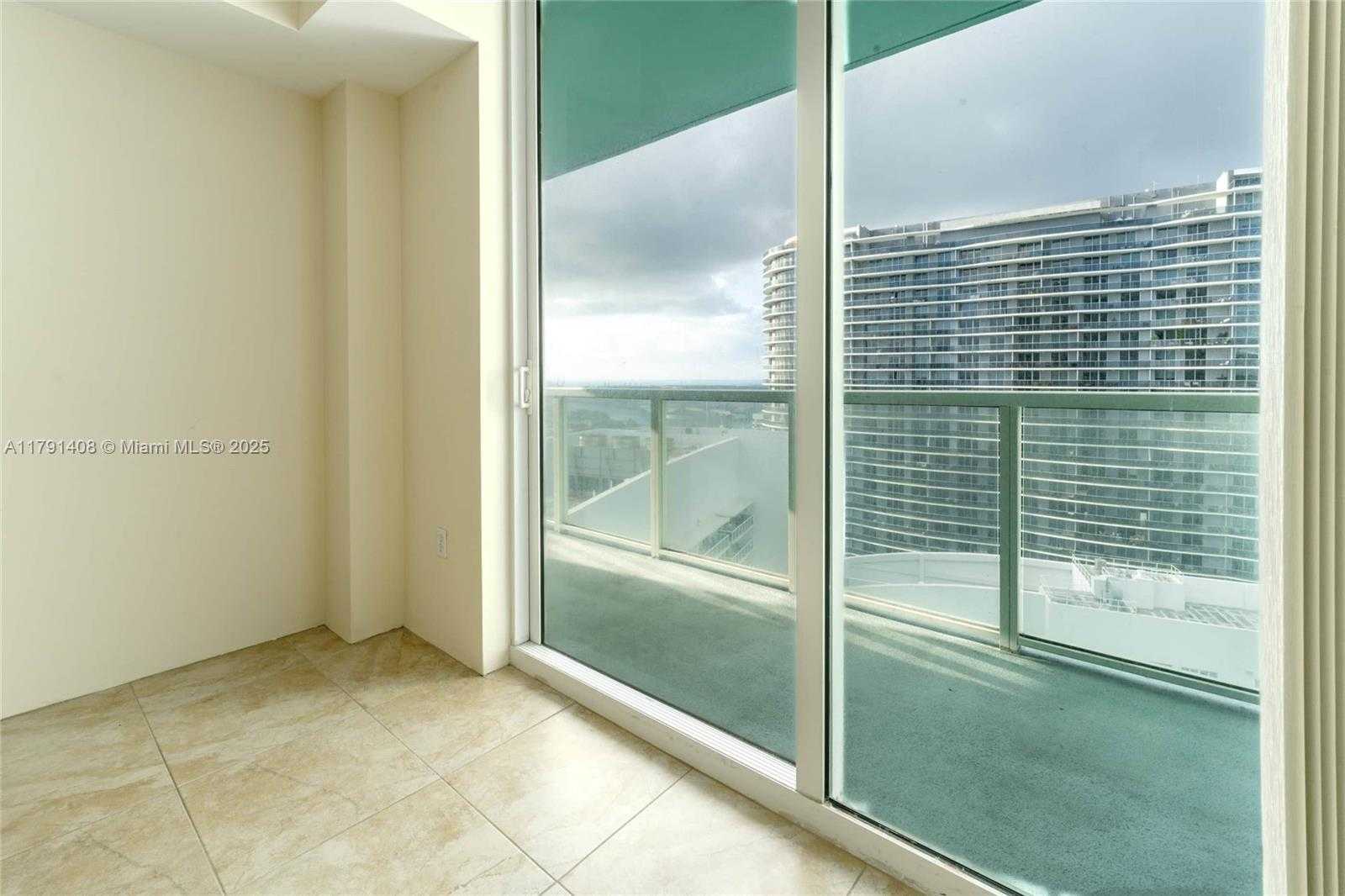 Small Image of 1900 NORTH BAYSHORE DR #4407, Miami Number 13