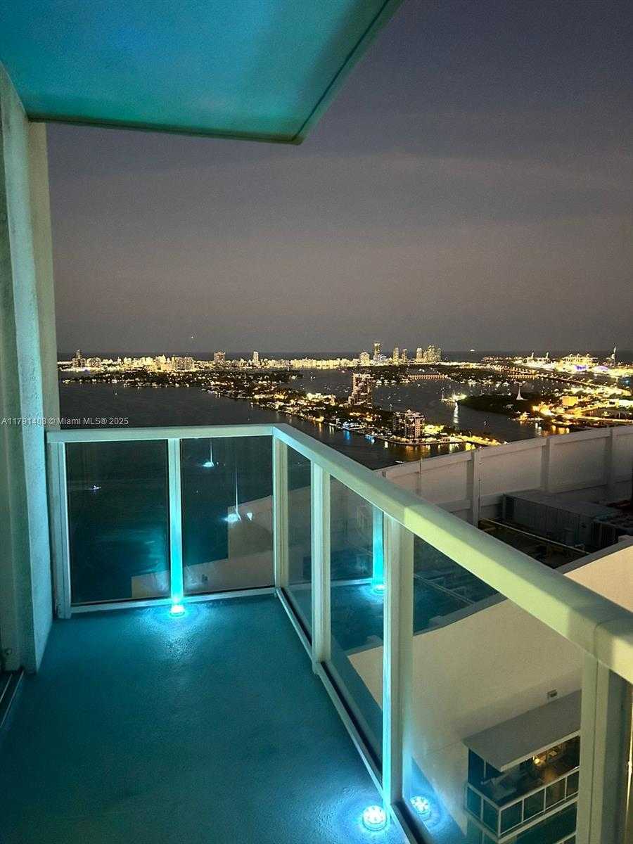 Small Image of 1900 NORTH BAYSHORE DR #4407, Miami Number 3