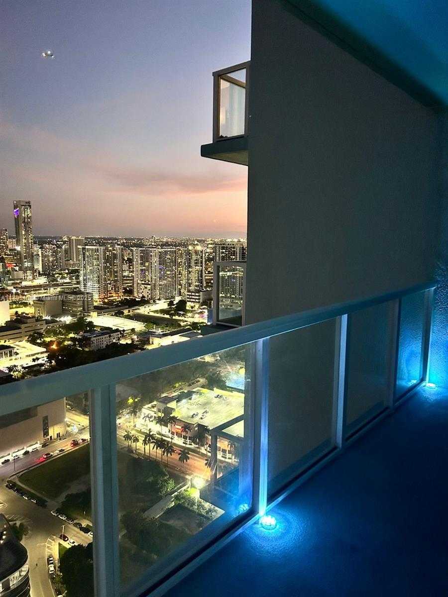 Small Image of 1900 NORTH BAYSHORE DR #4407, Miami Number 43