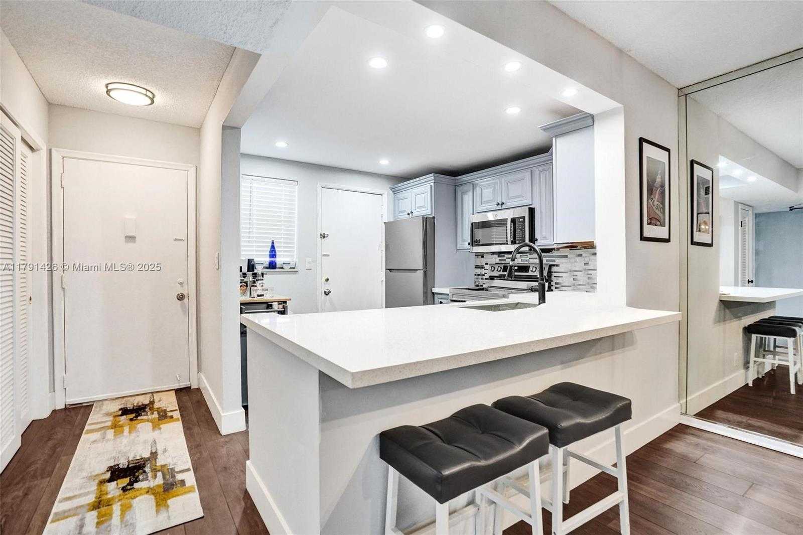 Small Image of 1001 NORTH EAST 14TH AVE #704, Hallandale Beach Number 10