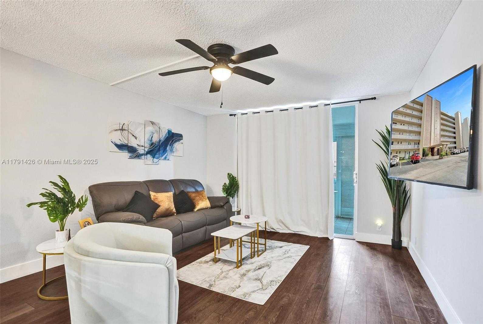 Small Image of 1001 NORTH EAST 14TH AVE #704, Hallandale Beach Number 12