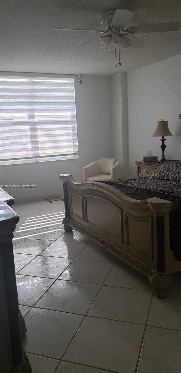 Small Image of 3725 SOUTH OCEAN DR #1208, Hollywood Number 11