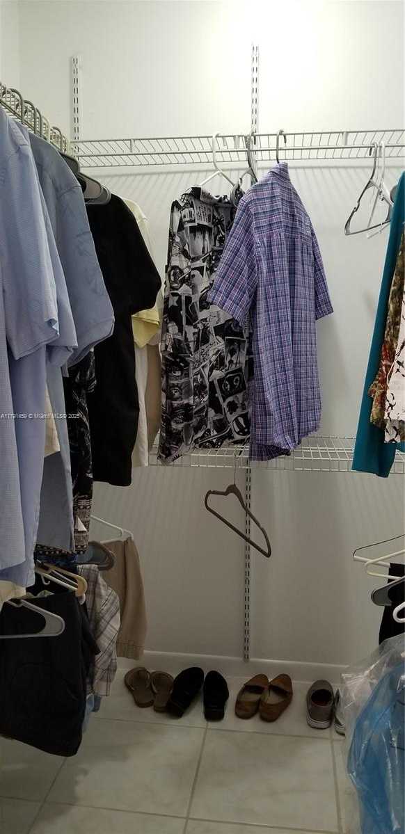 Small Image of 14201 NORTH KENDALL DR #212-D, Miami Number 31