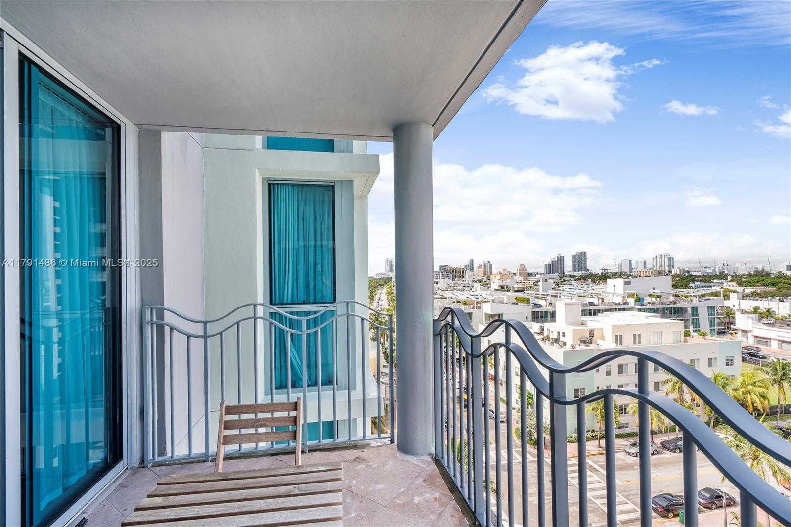 Small Image of 1500 OCEAN DR #810, Miami Beach Number 22