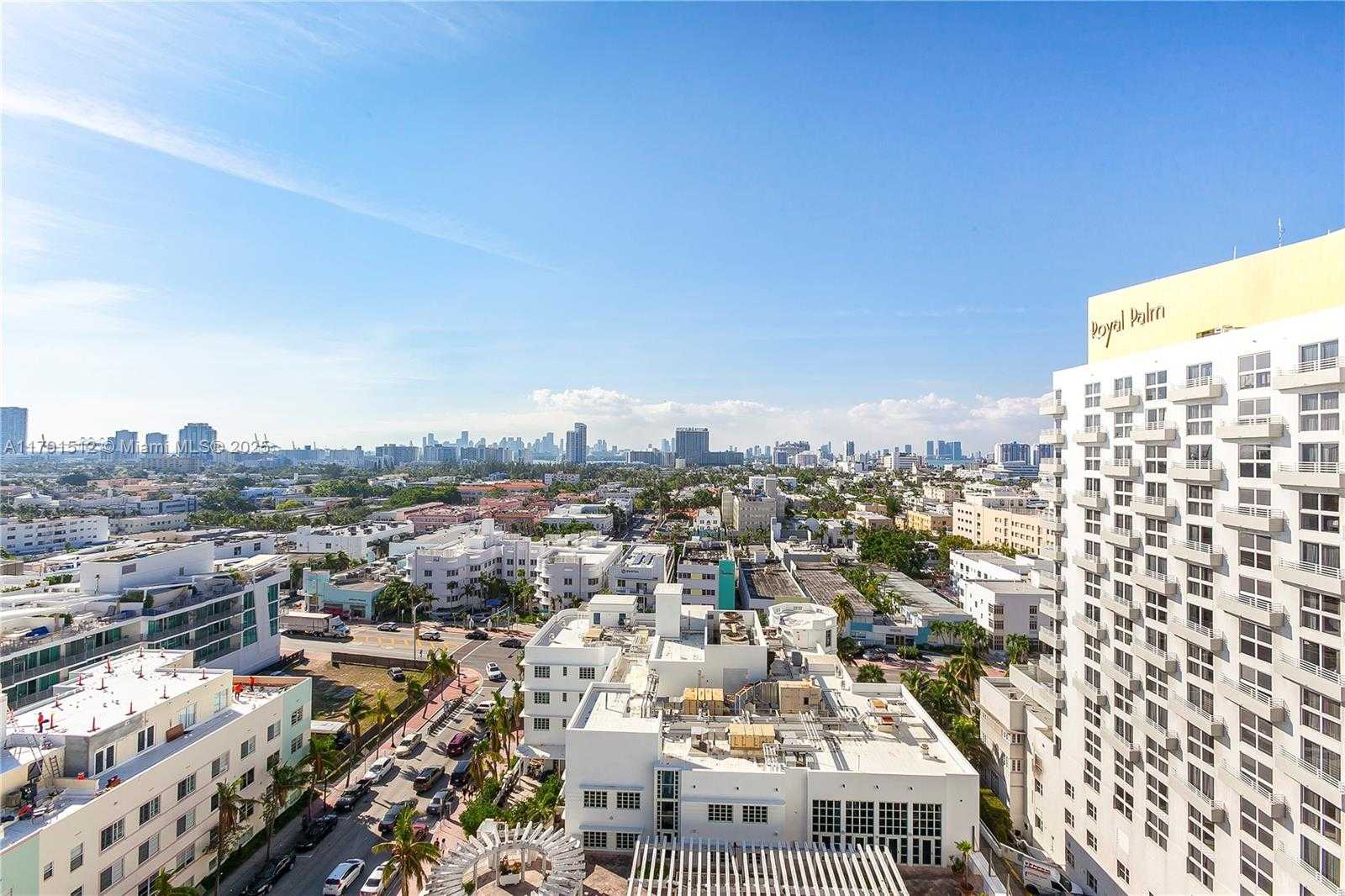 Small Image of 1500 OCEAN DR #PH-10, Miami Beach Number 5