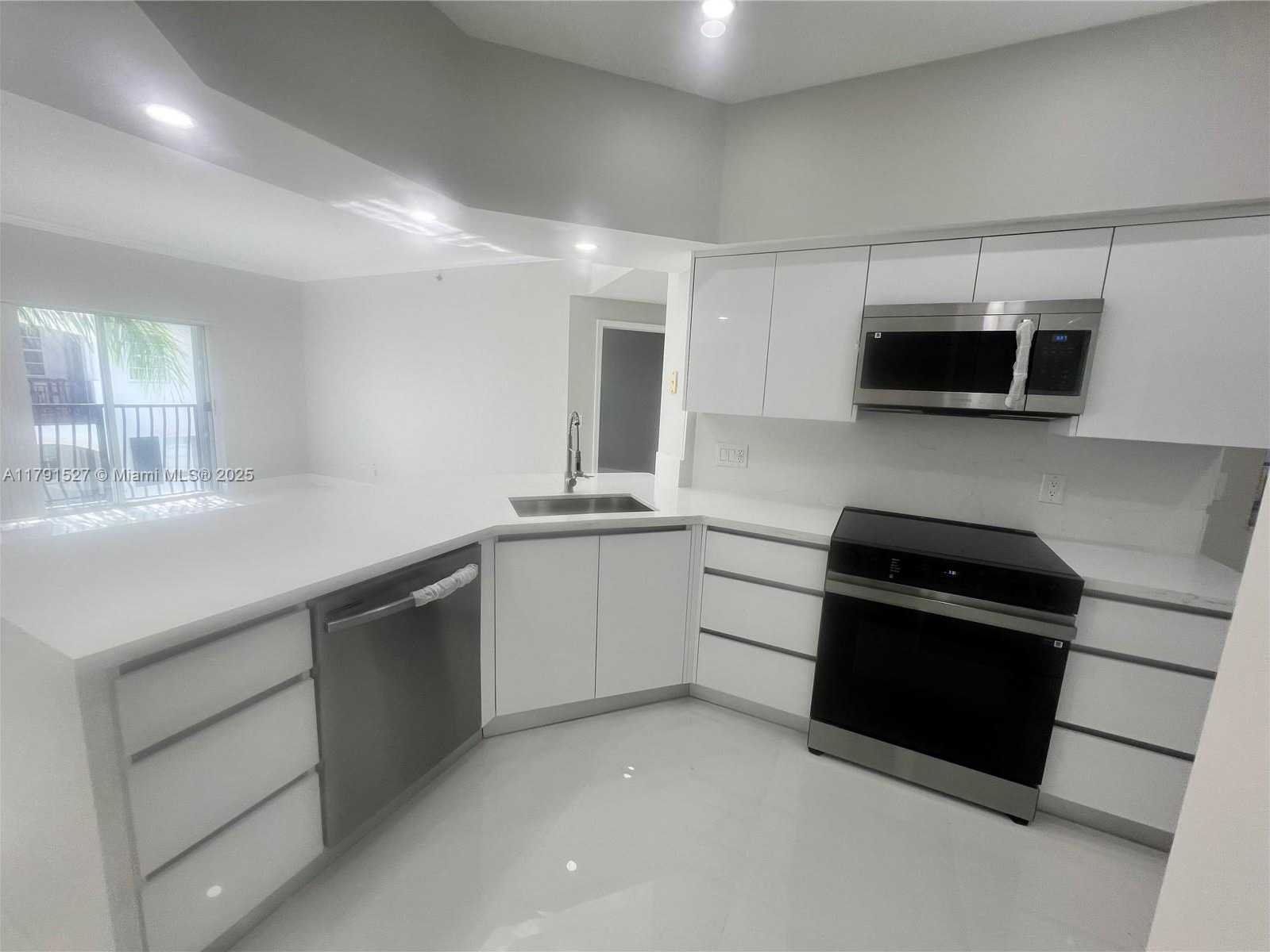 Small Image of 3115 NORTH EAST 184TH ST #4303, Aventura Number 16
