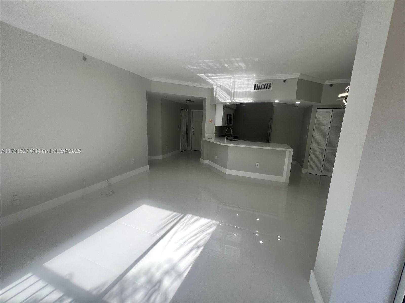 Small Image of 3115 NORTH EAST 184TH ST #4303, Aventura Number 24
