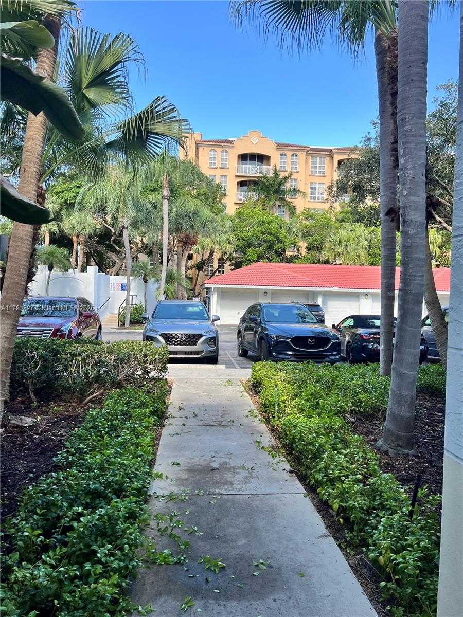 Small Image of 3115 NORTH EAST 184TH ST #4303, Aventura Number 58